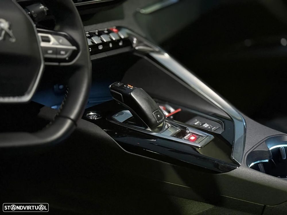 Peugeot 3008 1.2 PureTech Allure EAT6 - 15