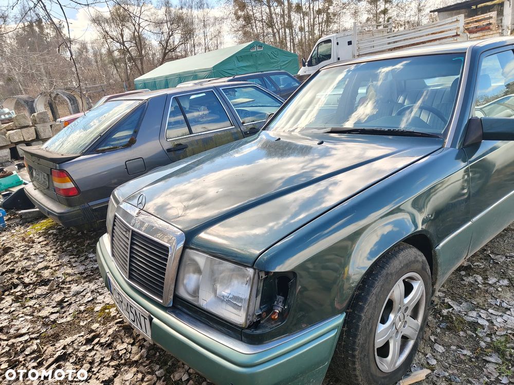 Mercedes-Benz W124 (1984-1993) - 1