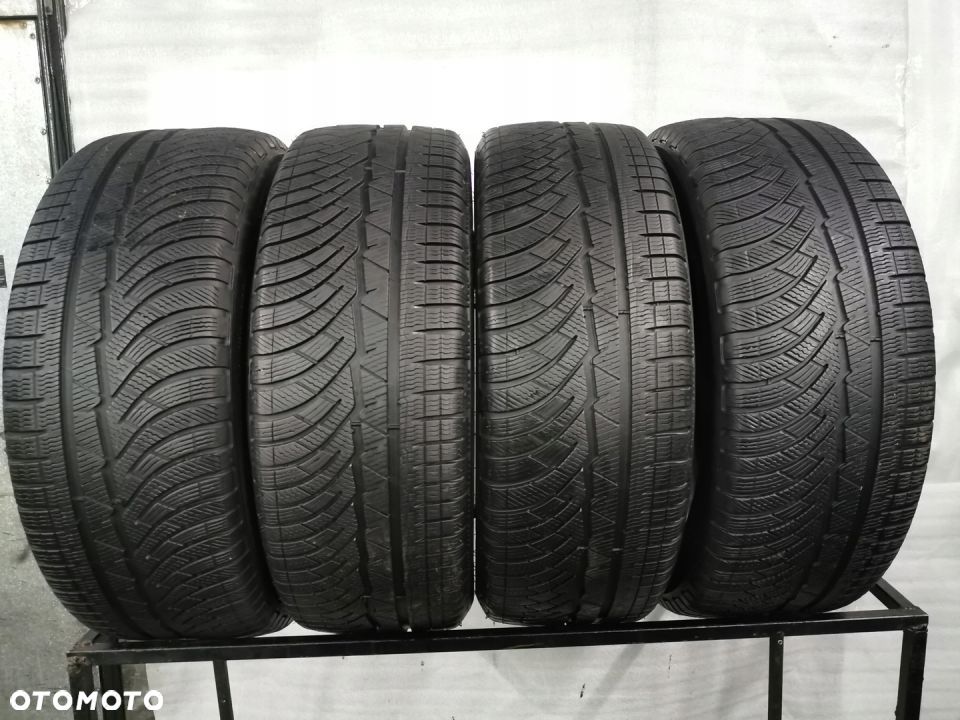 4x 235/45r19 michelin 2017 zimowe 2844 - 1