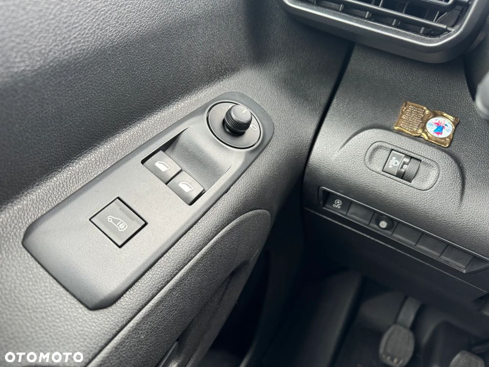 Toyota Proace City - 24