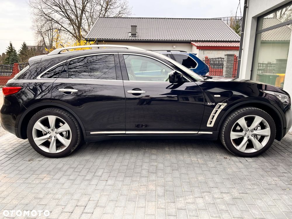 Infiniti QX70 3.0d S Premium - 4