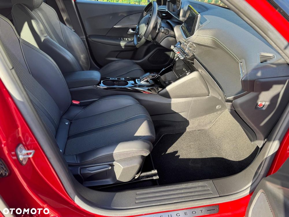 Peugeot 2008 1.2 PureTech GT Line S&S EAT8 - 14
