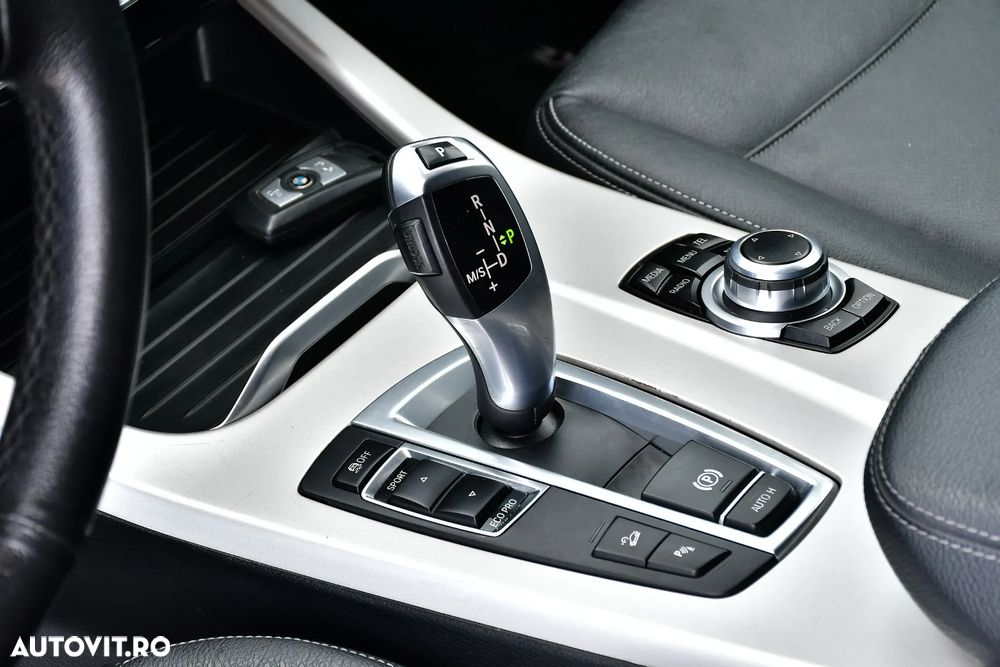 BMW X3 xDrive20d AT xLine - 16