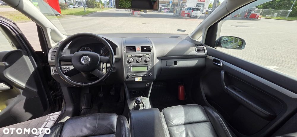Volkswagen Touran 1.9 TDI DPF Highline - 13