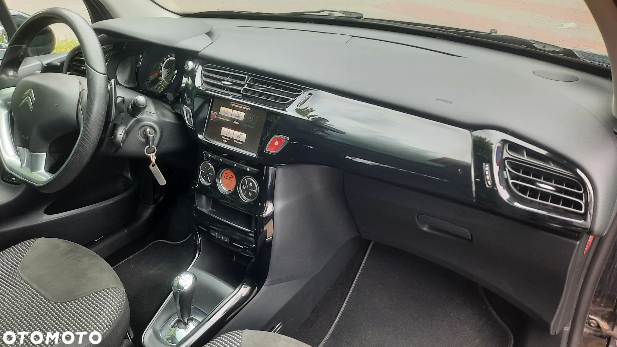 Citroën C3 1.2 e-VTi Exclusive ETG - 16