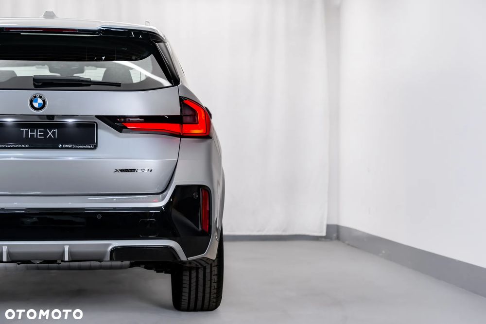 BMW X1 xDrive23i mHEV M Sport sport - 9