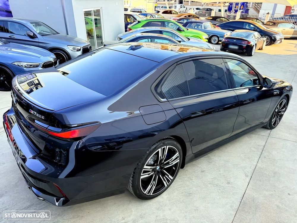 BMW 760 Me xDrive - 55