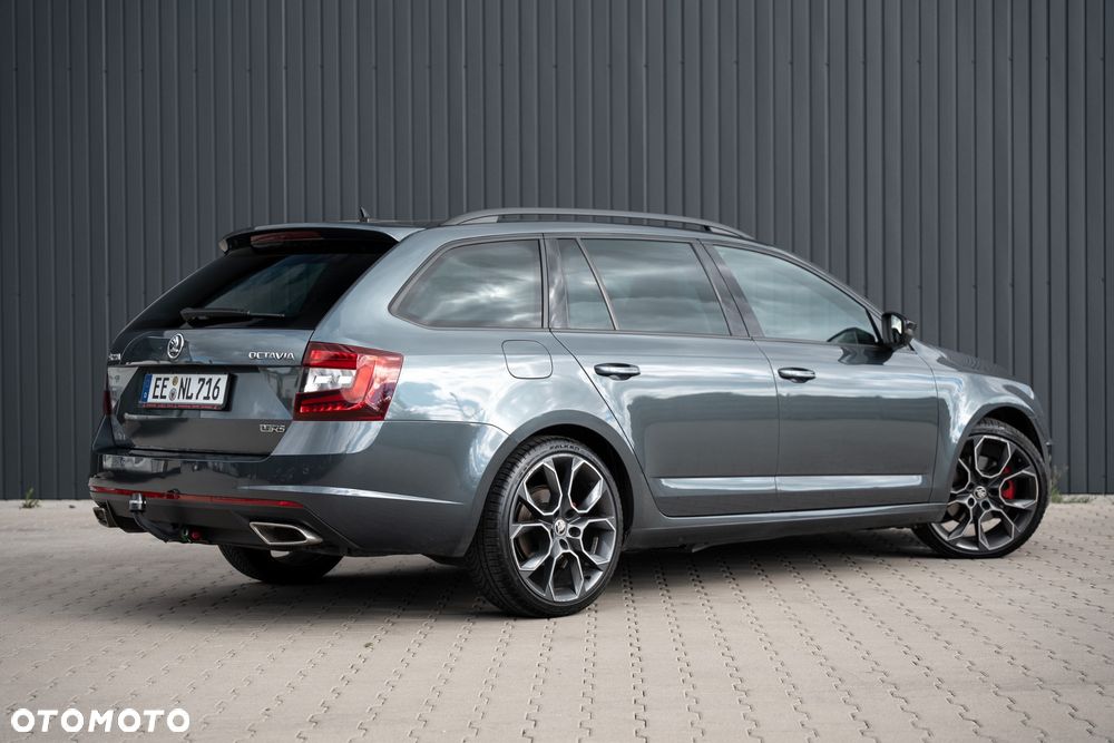 Skoda Octavia 2.0 TDI RS DSG - 6