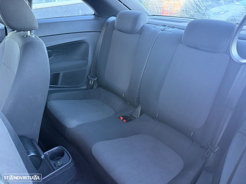 VW New Beetle 1.6 TDi Design - 9