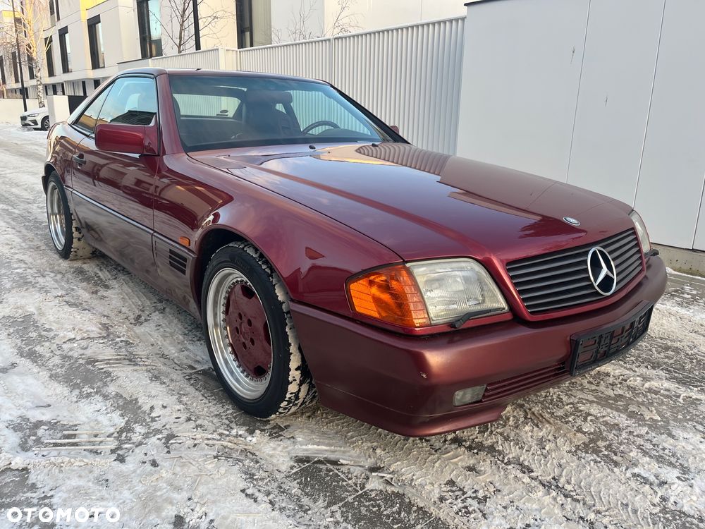 Mercedes-Benz SL - 25