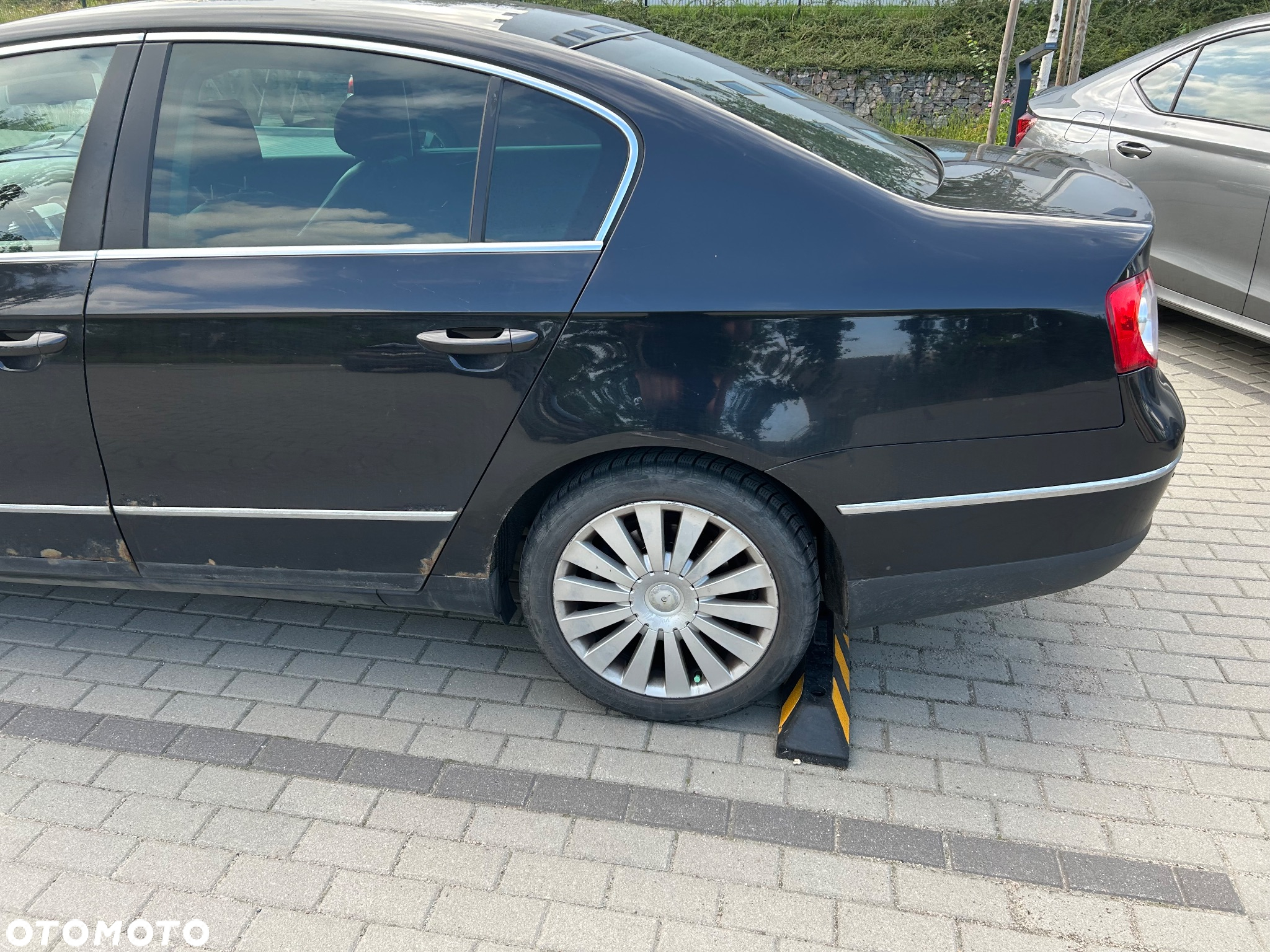 Volkswagen Passat 2.0 FSI Comfortline - 8