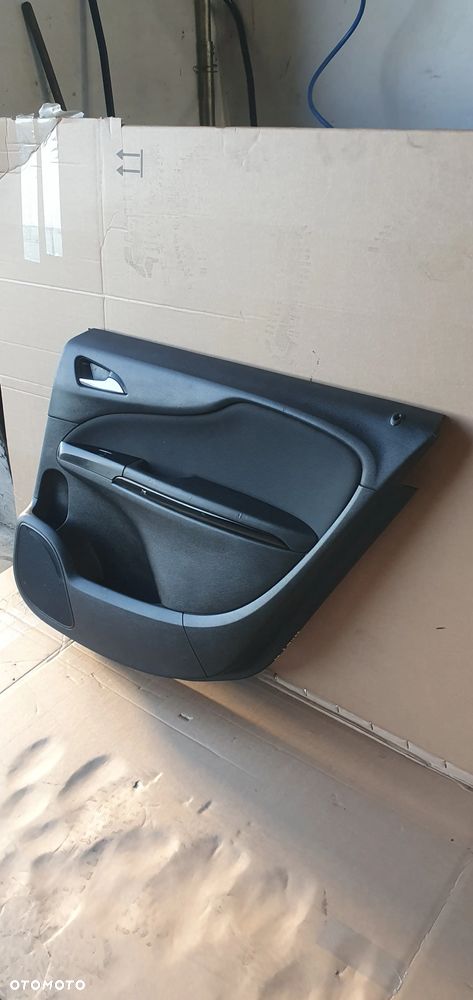 Boczek tapicerka prawy tył tylna prawa Opel Zafira C - 3