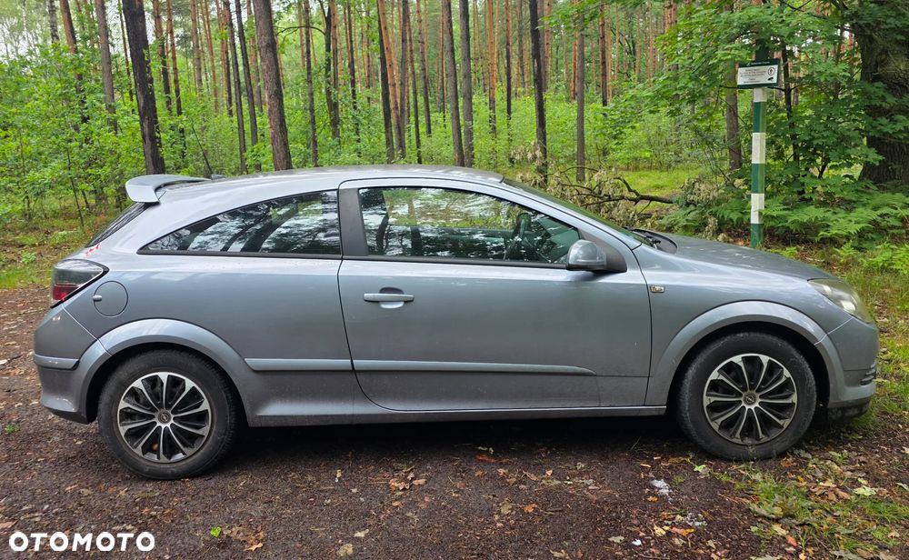 Opel Astra 1.6 Sport - 11