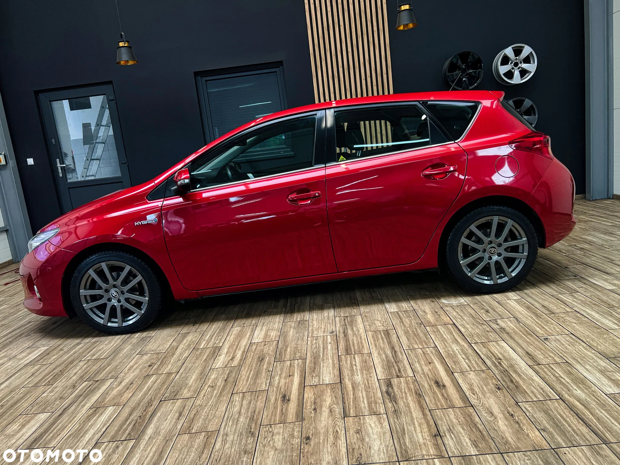 Toyota Auris 1.8 HSD Prestige NAVI - 11