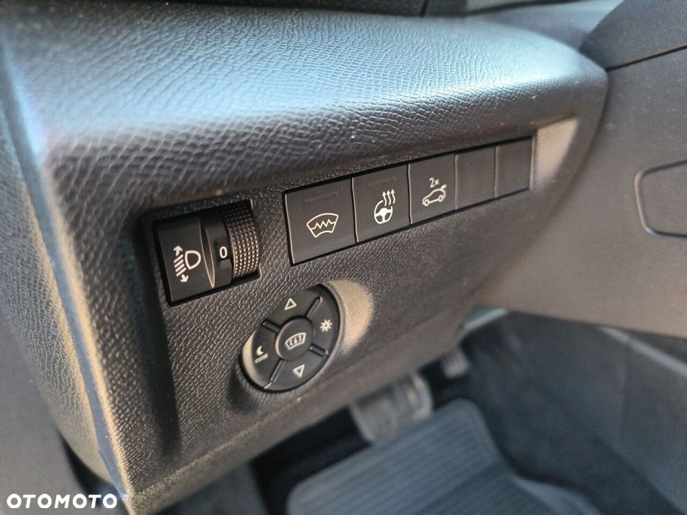 Citroën C4X 1.2 PureTech Max S&S EAT8 - 13