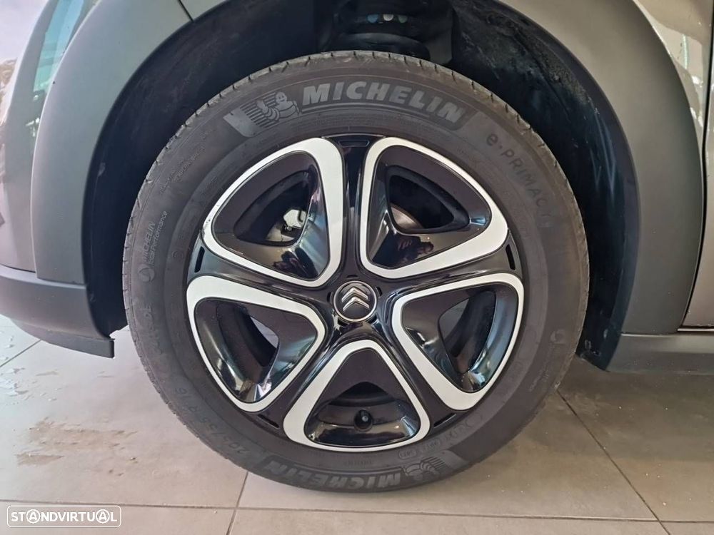 Citroën C3 1.2 PureTech Plus - 11