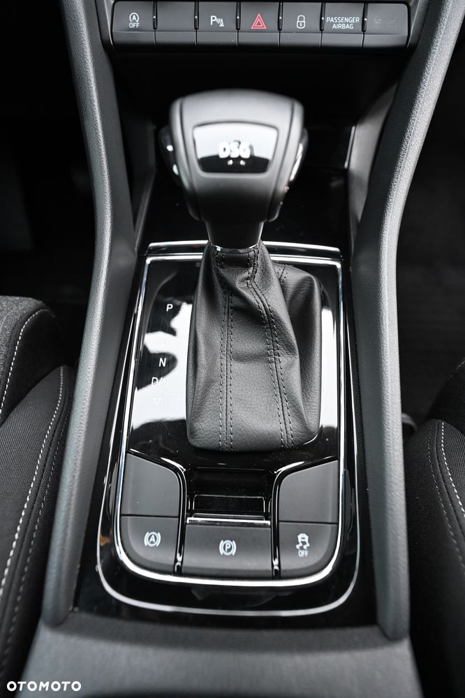 Skoda Karoq 1.5 TSI ACT 4x2 Style DSG - 19