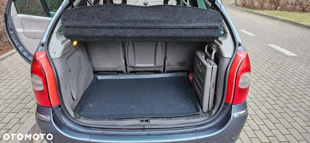 Citroën Xsara Picasso 1.6 HDI Exclusive - 13