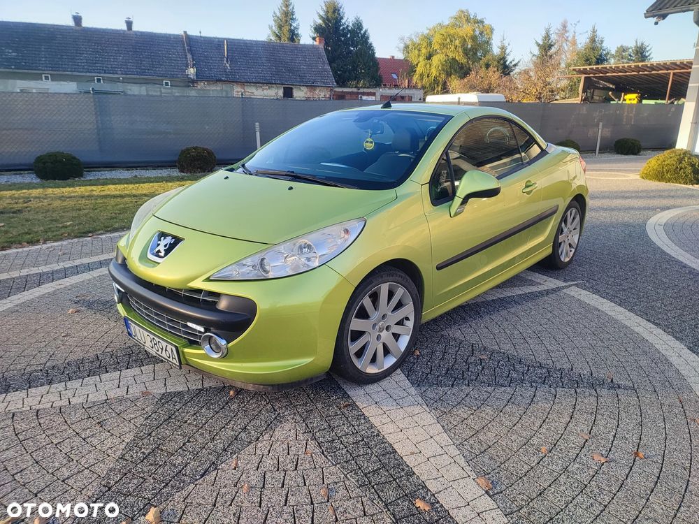 Peugeot 207 CC - 1