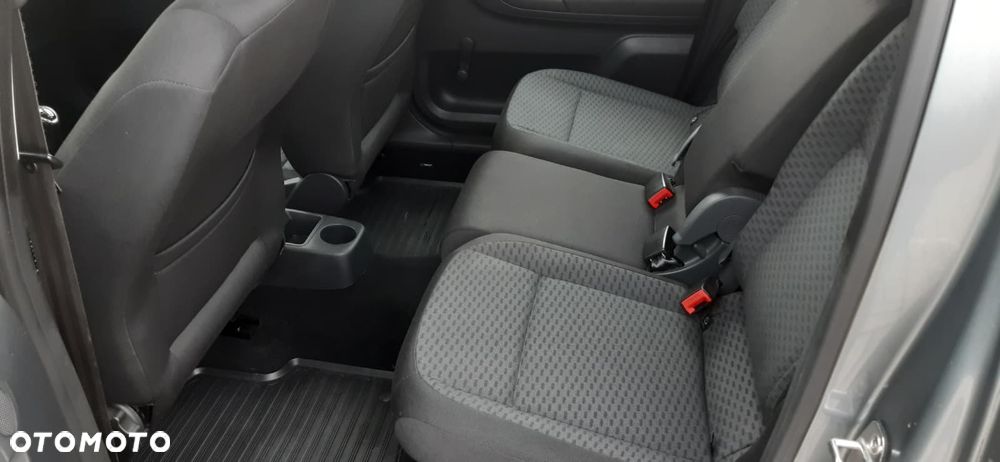 Skoda Roomster - 25