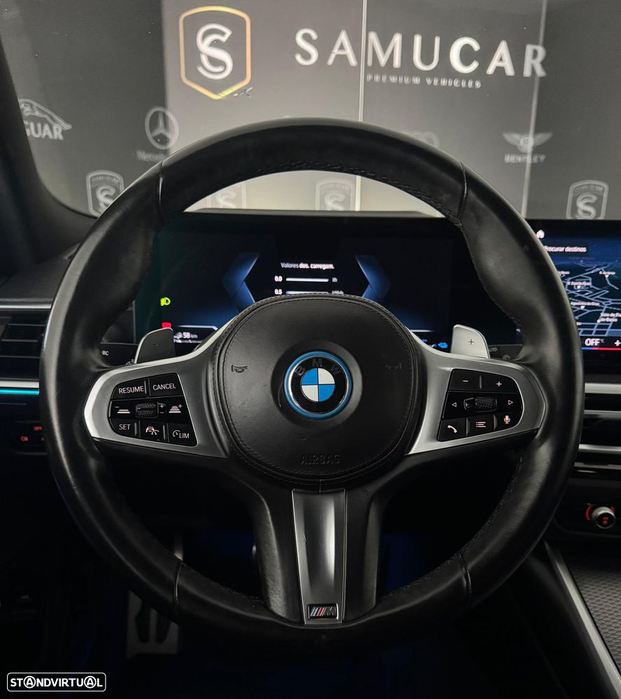 BMW 330 e xDrive Aut. M Sport - 24