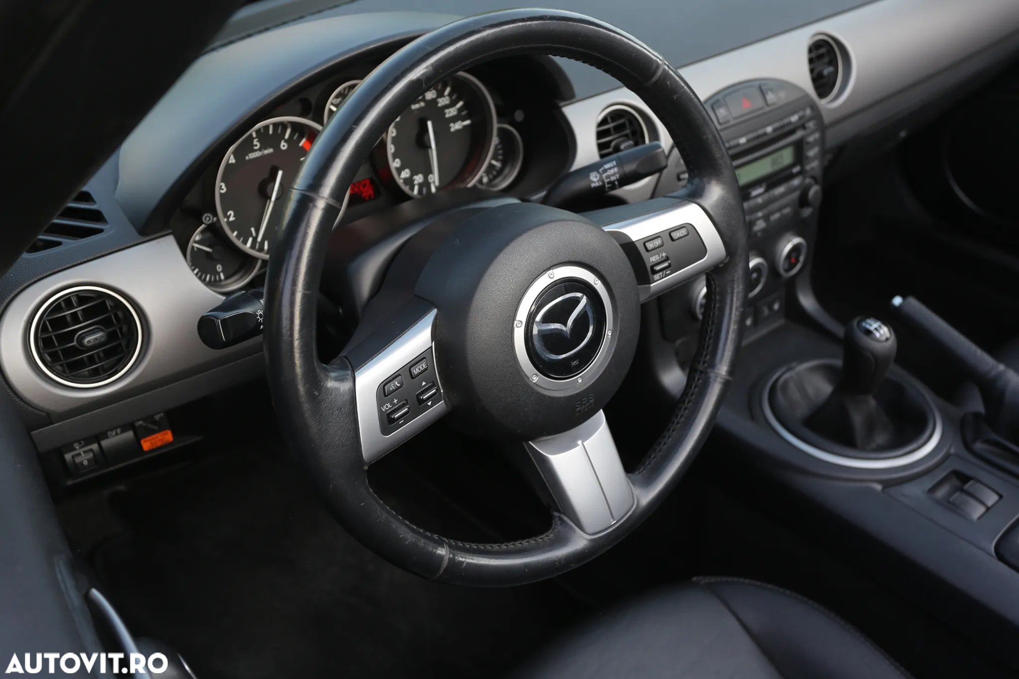 Mazda MX-5 1.8 MZR Roadster Coupe Center-Line - 12
