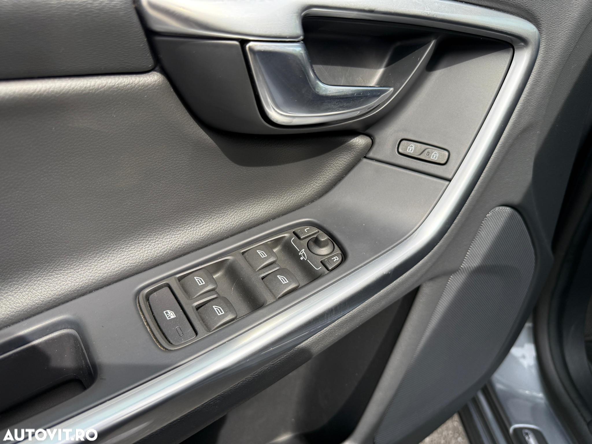 Volvo S60 - 13