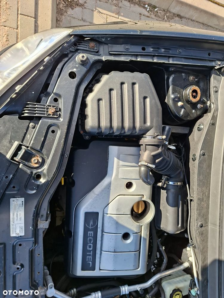 Opel Antara - 30