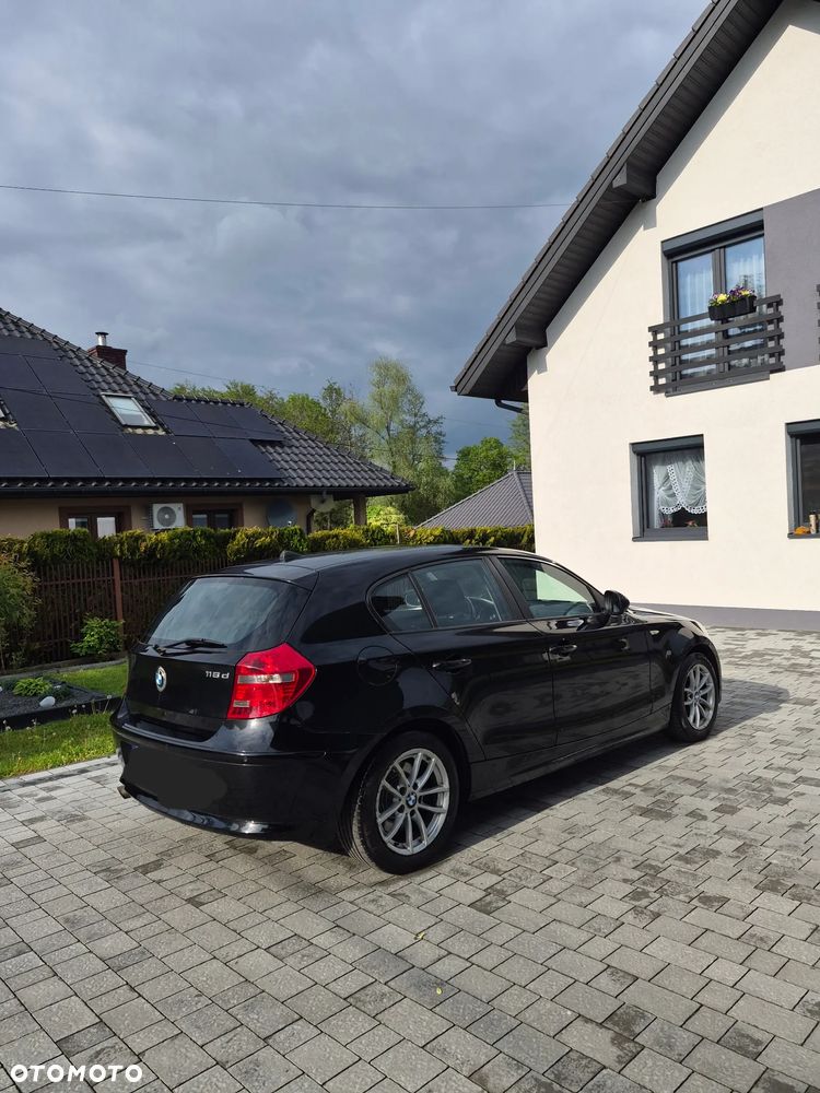 BMW Seria 1 118d - 11