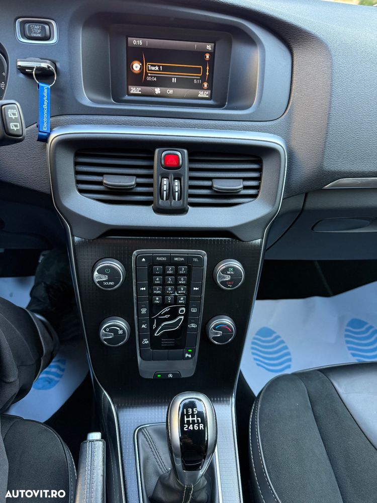 Volvo V40 T3 RDesign - 11