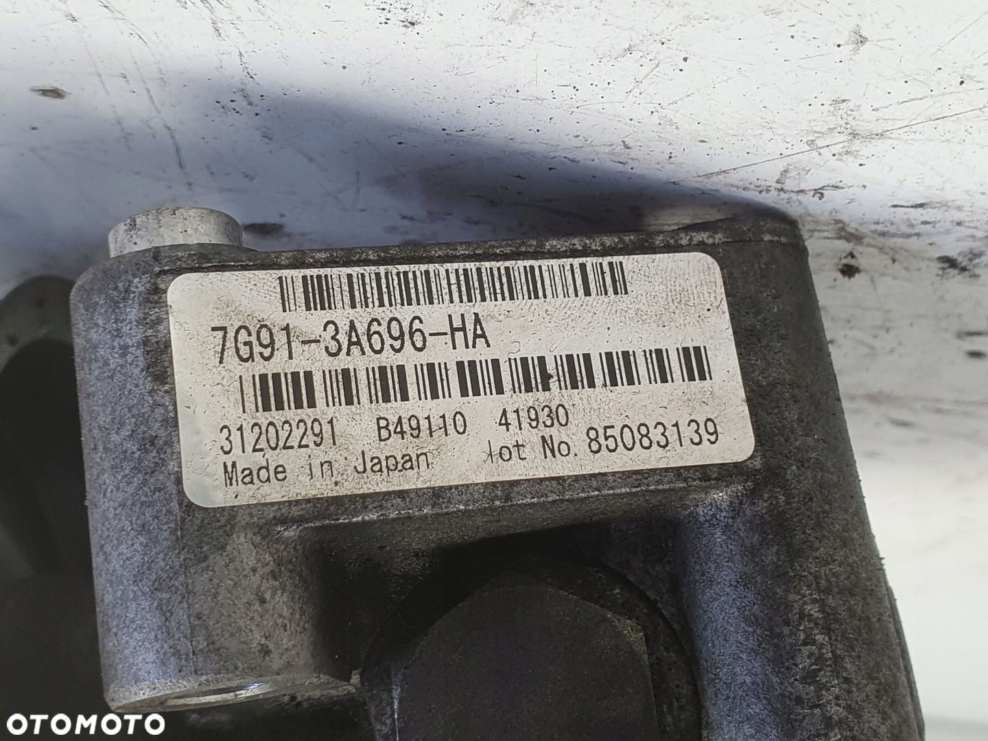 Volvo V70 III 2.0 D POMPA WSPOMAGANIA 7G91-3A696-HA - 2