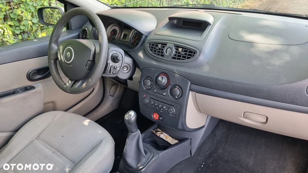 Renault Clio 1.5 dCi Extreme - 8