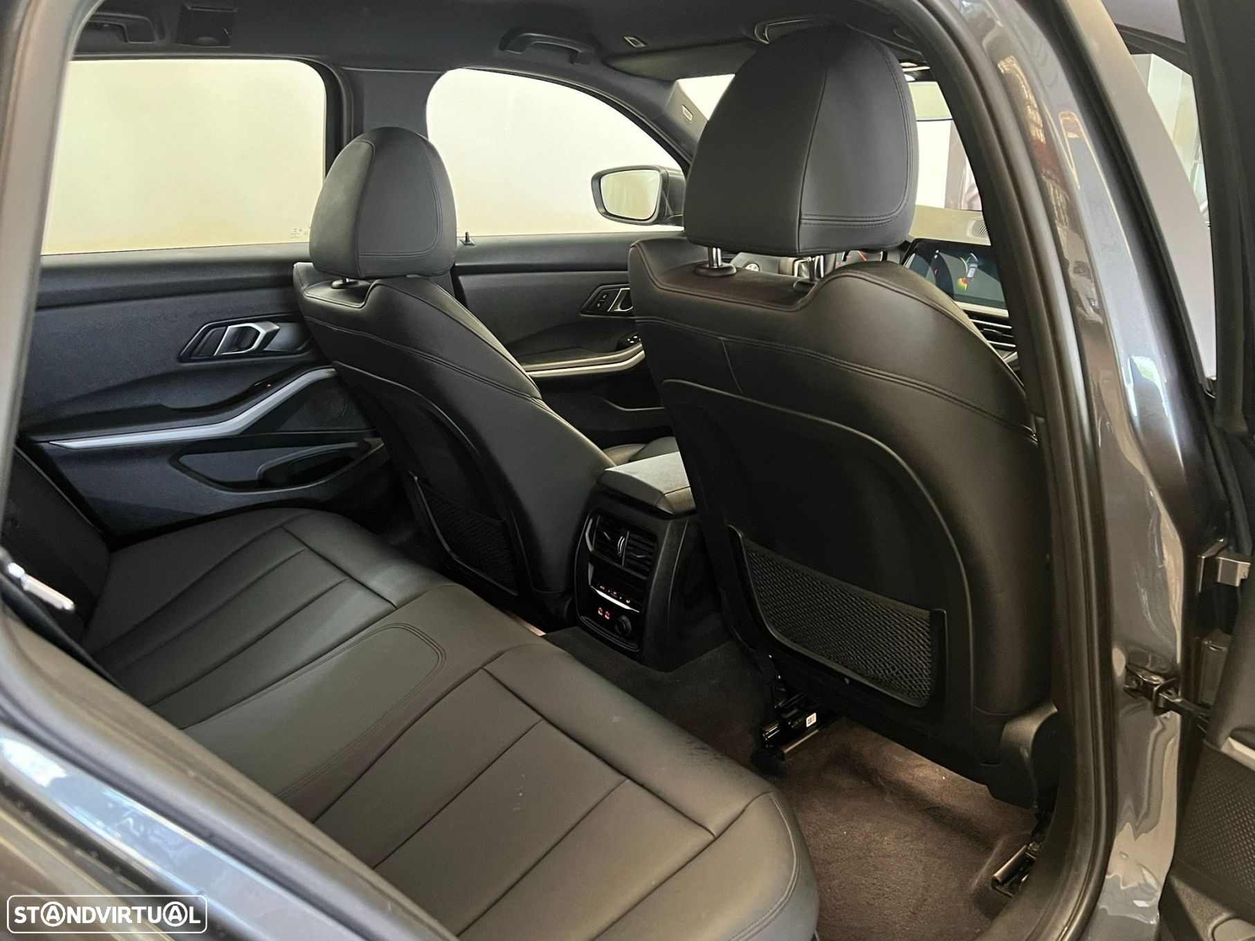 BMW 320 d Touring Line Sport - 22