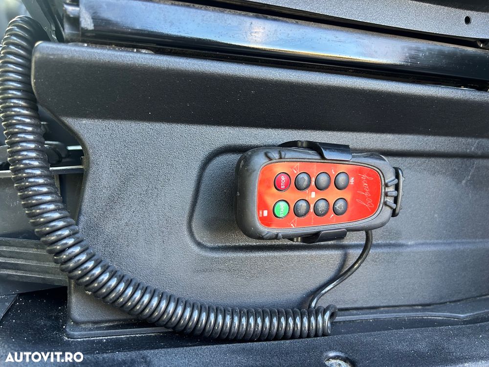 Iveco 3.0 D ABROLLKIPPER Lift Truck 3.5 tone - 32