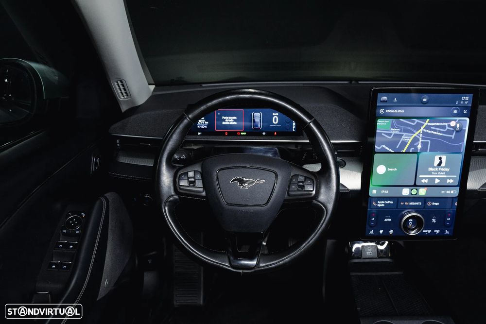 Ford Mustang Mach-E Standard - 12