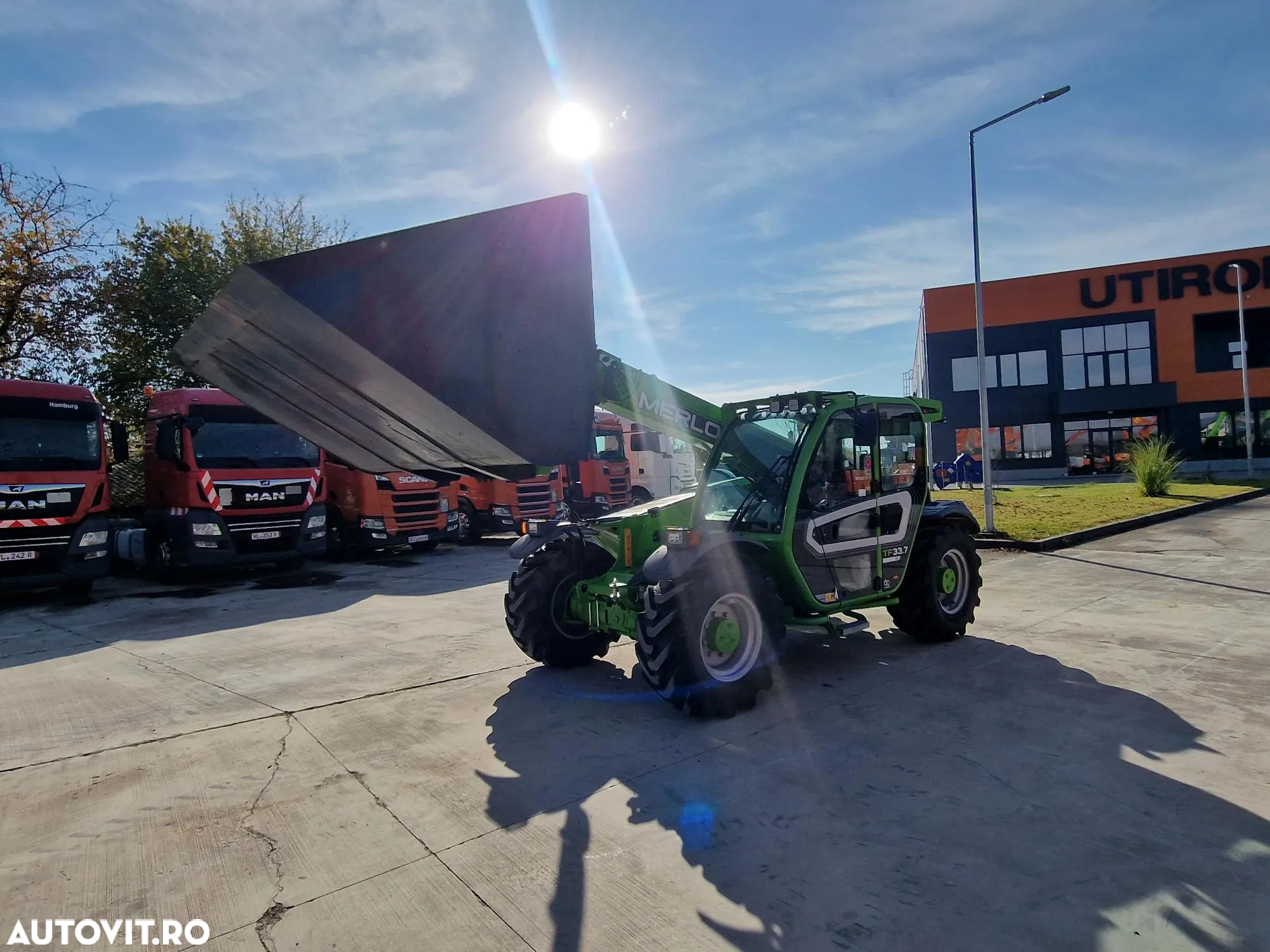 Merlo TF33.7,2024, 172h EX DEMO, Aer conditionat, Cupla rapida, furci, cupa 2,5mc, garantie 1 an, posibilitate leasing 5 ani, stare CA NOU, PROMOTIE 69900 EUR+Tva - 12