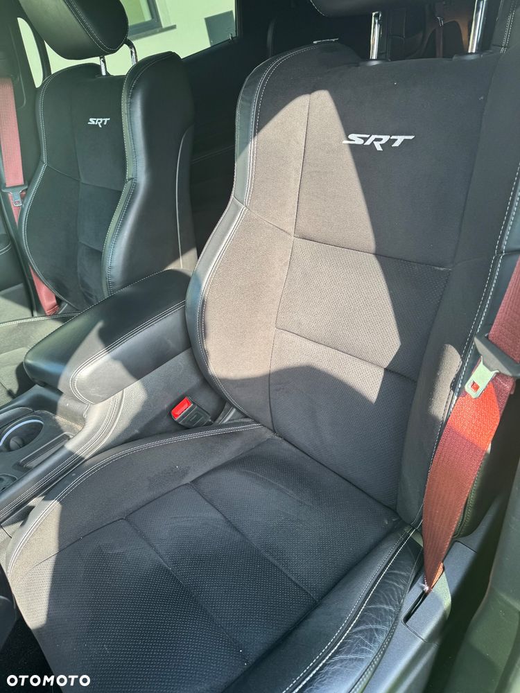 Dodge Durango 6.4 SRT - 9