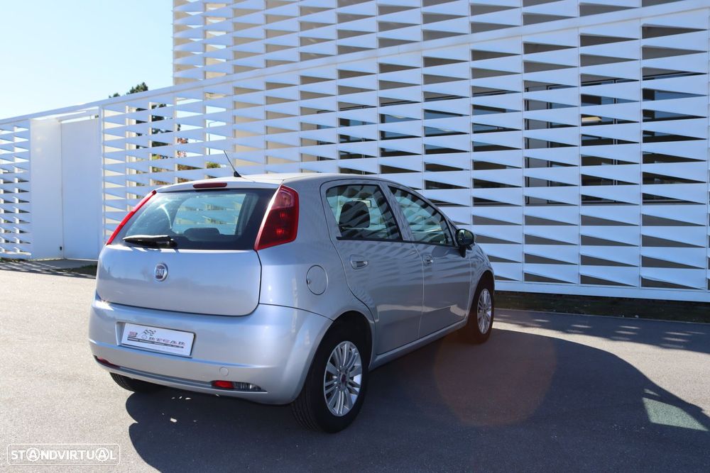 Fiat Grande Punto 1.3 M-Jet Free J15 - 15