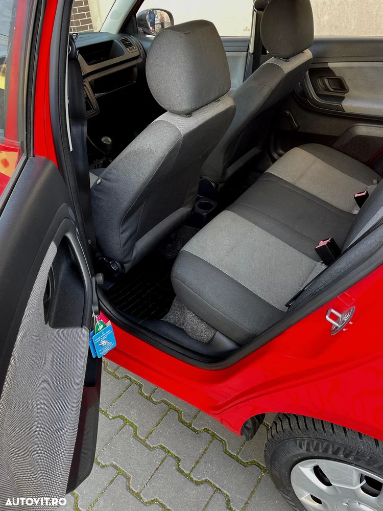 Skoda Fabia - 11