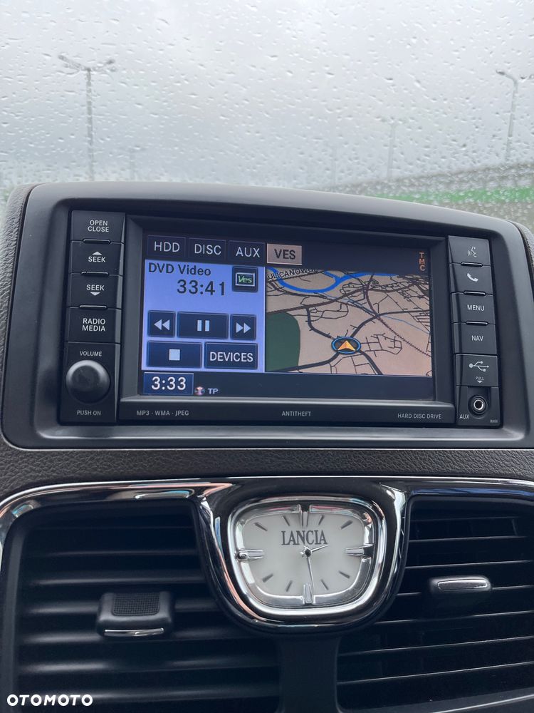 Lancia Voyager 3.6 Platinum - 5