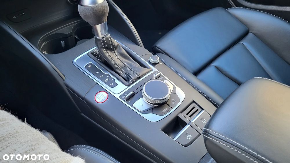 Audi RS3 Sportback 2.5 TFSI Quattro S tronic - 33