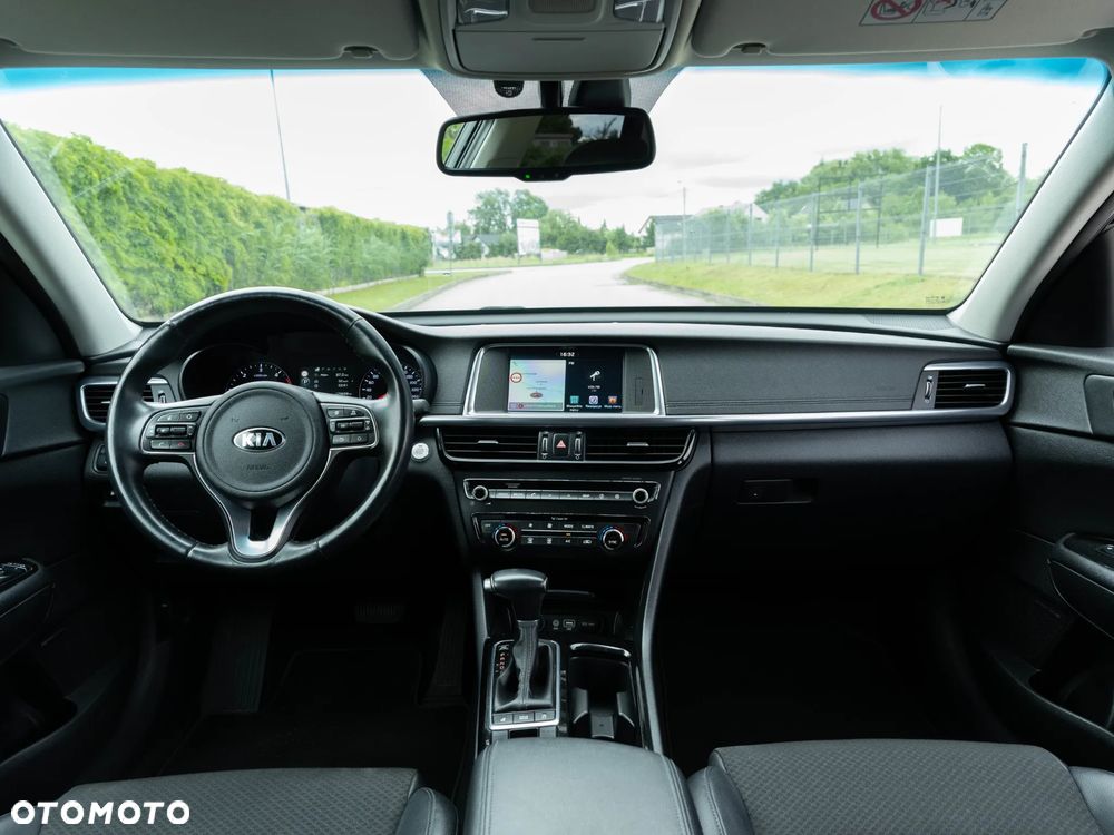 Kia Optima 1.7 CRDI XL DCT - 22