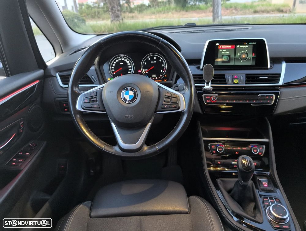 BMW 216 Gran Tourer d 7L - 30