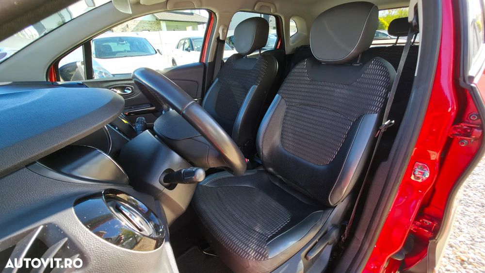 Renault Captur TCe 120 EDC Helly Hansen - 14