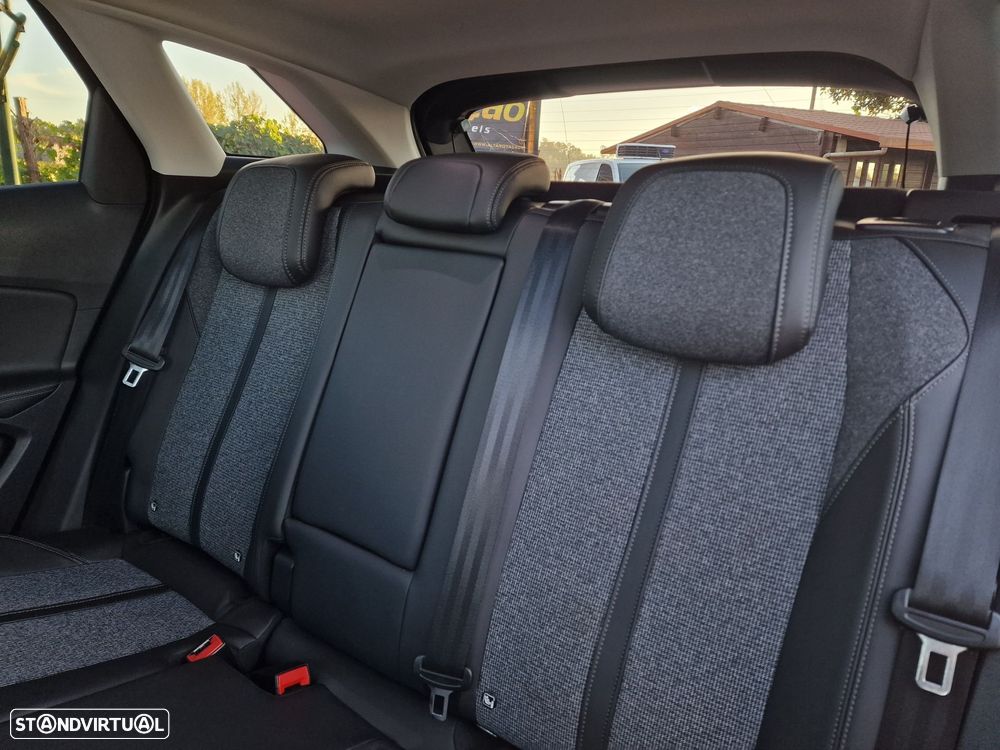 Peugeot 3008 1.2 PureTech Allure Grip Control - 12