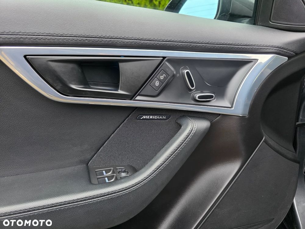 Jaguar F-Type P300 R-Dynamic - 14