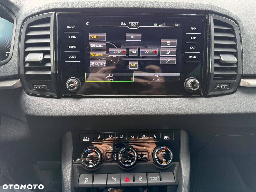 Skoda Karoq 1.5 TSI ACT Selection DSG - 29