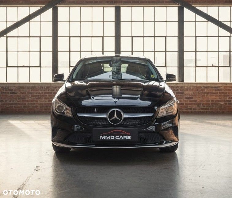 Mercedes-Benz CLA 180 d 7G-DCT - 2