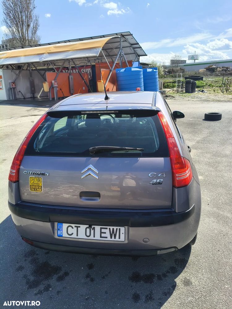 Citroën C4 1.4i 16V SX - 9