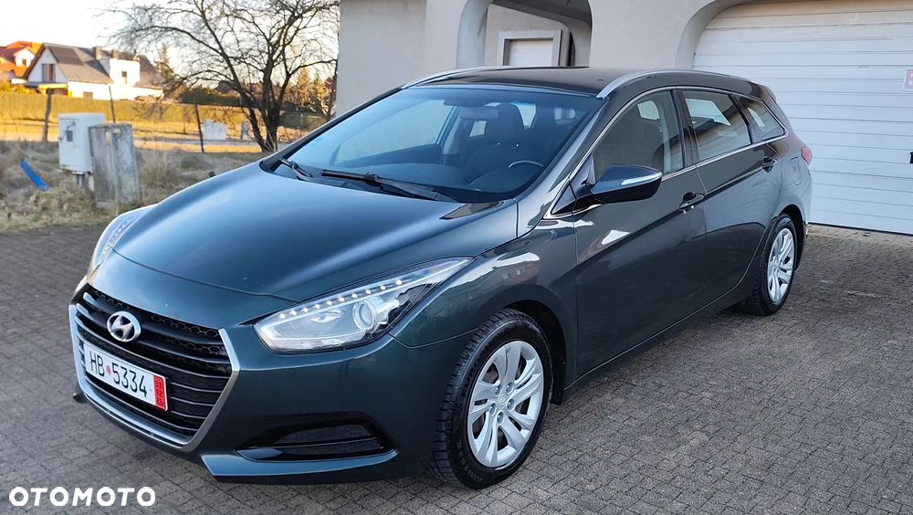 Hyundai i40 Kombi blue 1.6 Family+ - 1